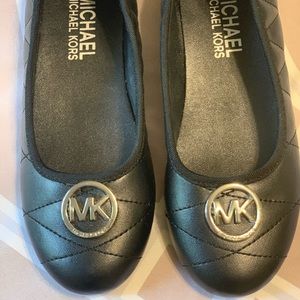 Michael Kors black flats little girl size 1